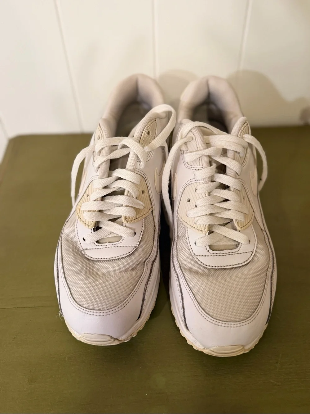 Nike Air Max 90 Triple White Sneakers Woman’s 10 Classic Casual Athletic Shoes